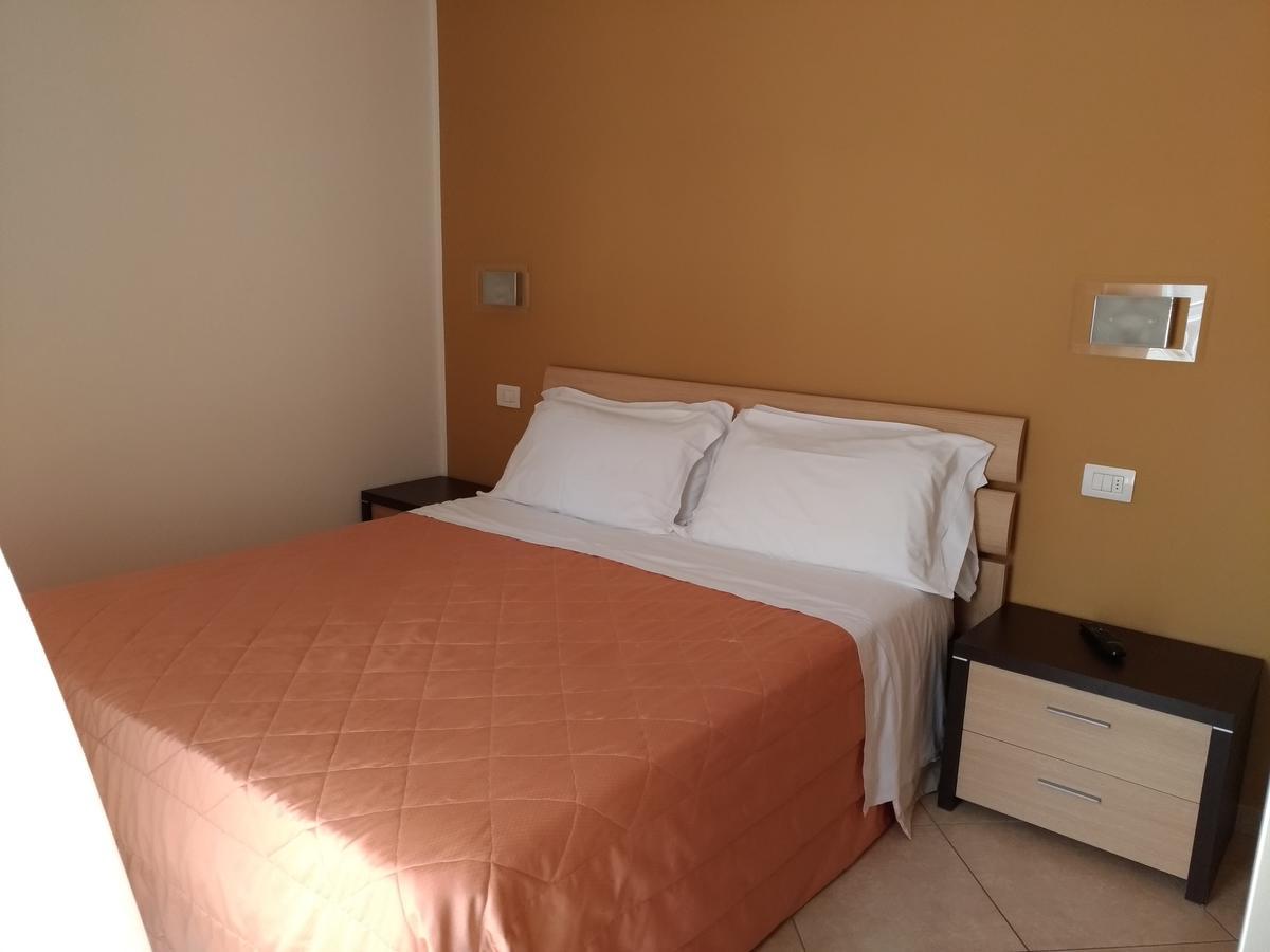 Residence Ilario Suite Hotel Riccione Eksteriør bilde