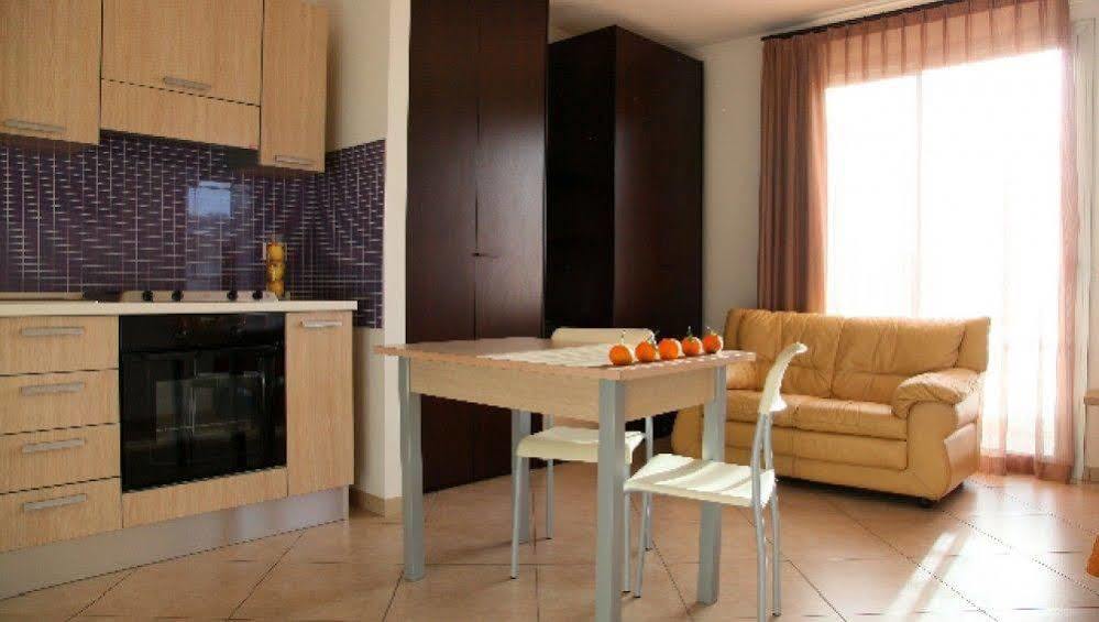 Residence Ilario Suite Hotel Riccione Eksteriør bilde