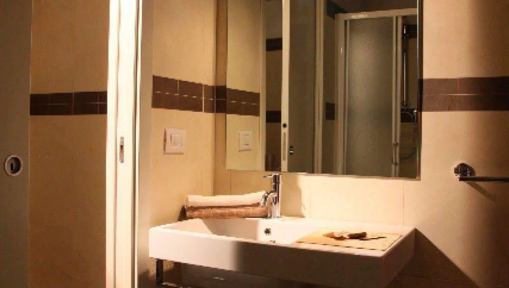 Residence Ilario Suite Hotel Riccione Eksteriør bilde